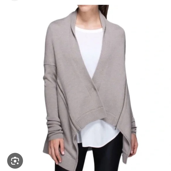 lululemon athletica Sweaters - Lululemon Sweater Wrap It Up Zippers Elbow Patches